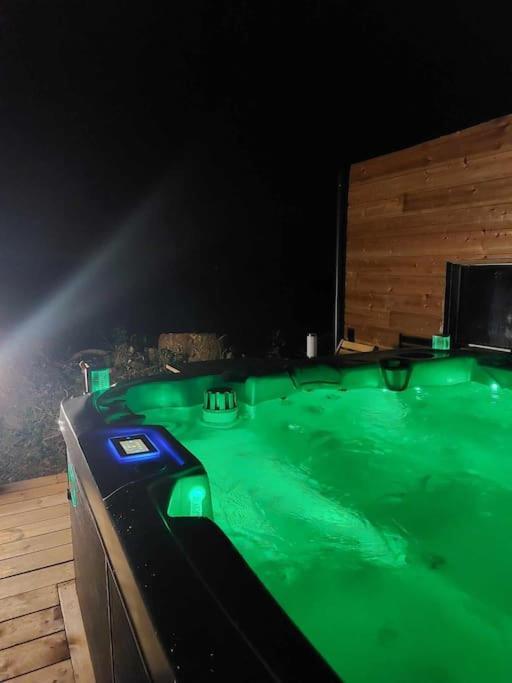 La Cabane D'Emma Spa&Sauna Prive Bannalec ภายนอก รูปภาพ